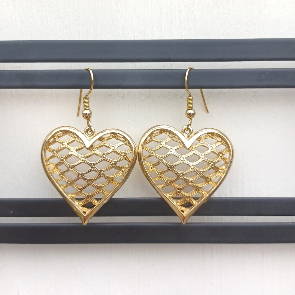 Gold Heart Earrings - Picture 4 of 10